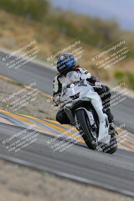 media/Jan-15-2023-SoCal Trackdays (Sun) [[c1237a034a]]/Turn 3 (1115am)/